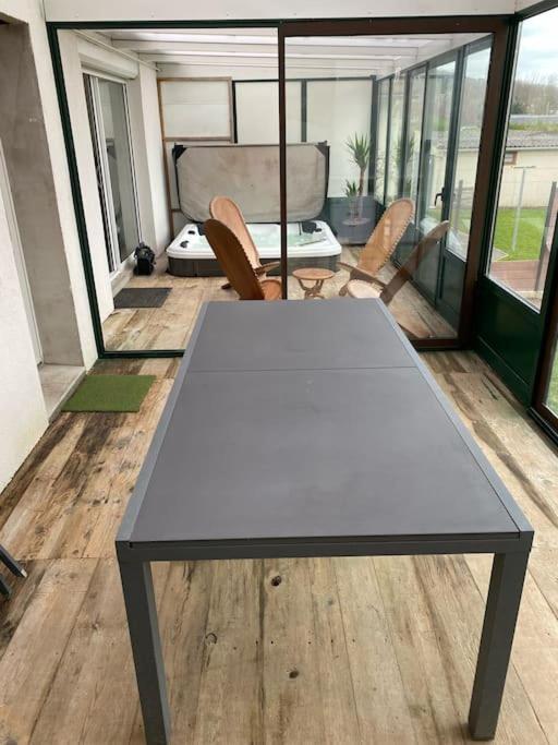Maison Confortable Pour 10 Personnes Avec Jacuzzi Улгат Екстериор снимка